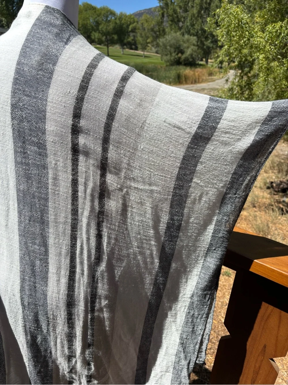 American Eagle Neutral Stripe Throw Shawl duster - White & Gray